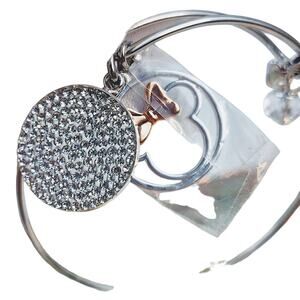 Disney Minnie Mouse Bangle Bracelet w Rhinestone Charm NIB